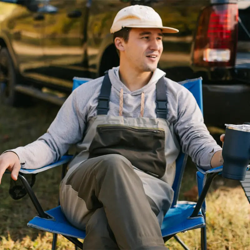 Telescoping Frame Comfort Quad Chair - Choice 989 - Pico Compact Folding Camp Chair with Carry Bag Detail