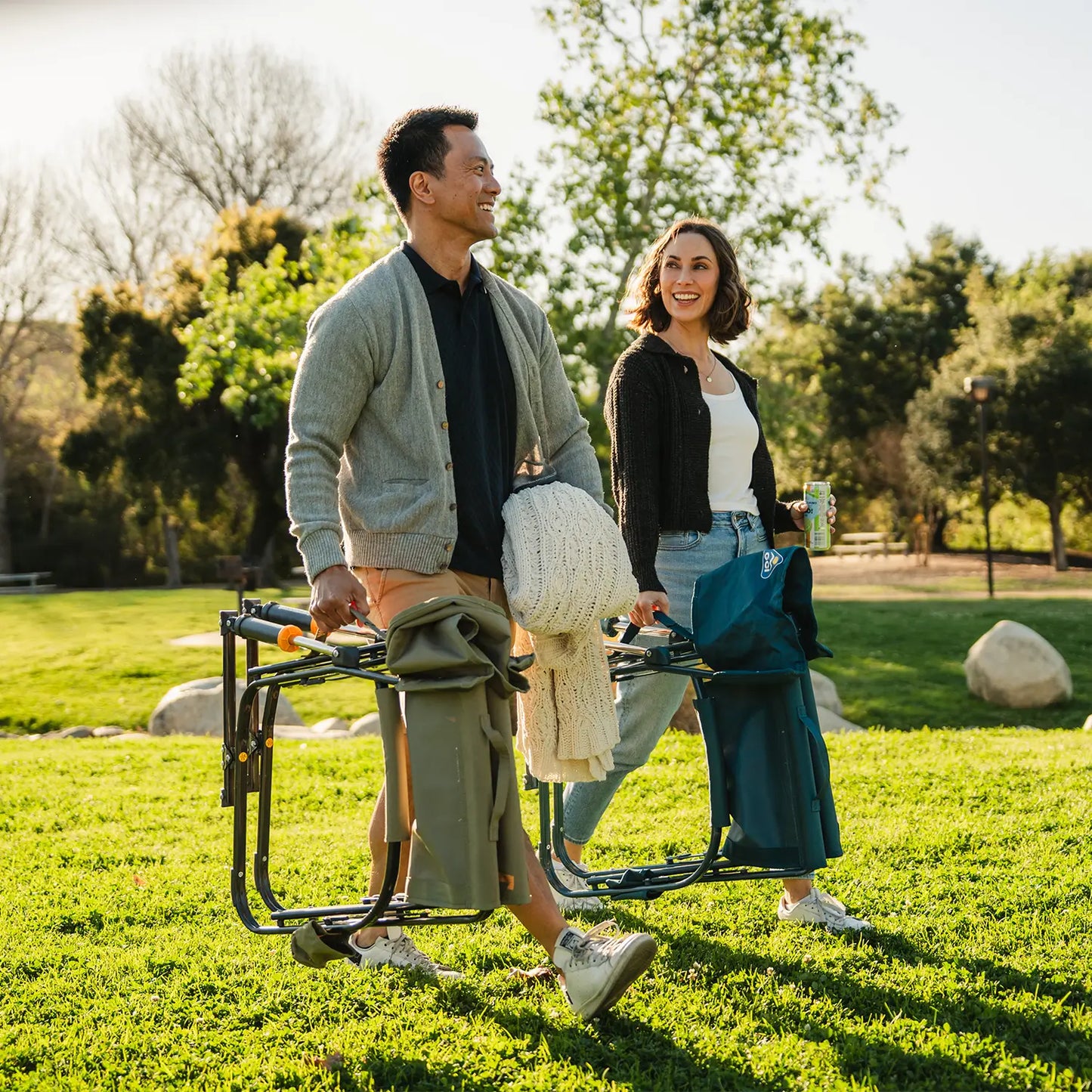 Smooth Motion Grab & Go Rocker - Choice 551 - RoadTrip Rocker Smooth Motion Camp Chair Detail