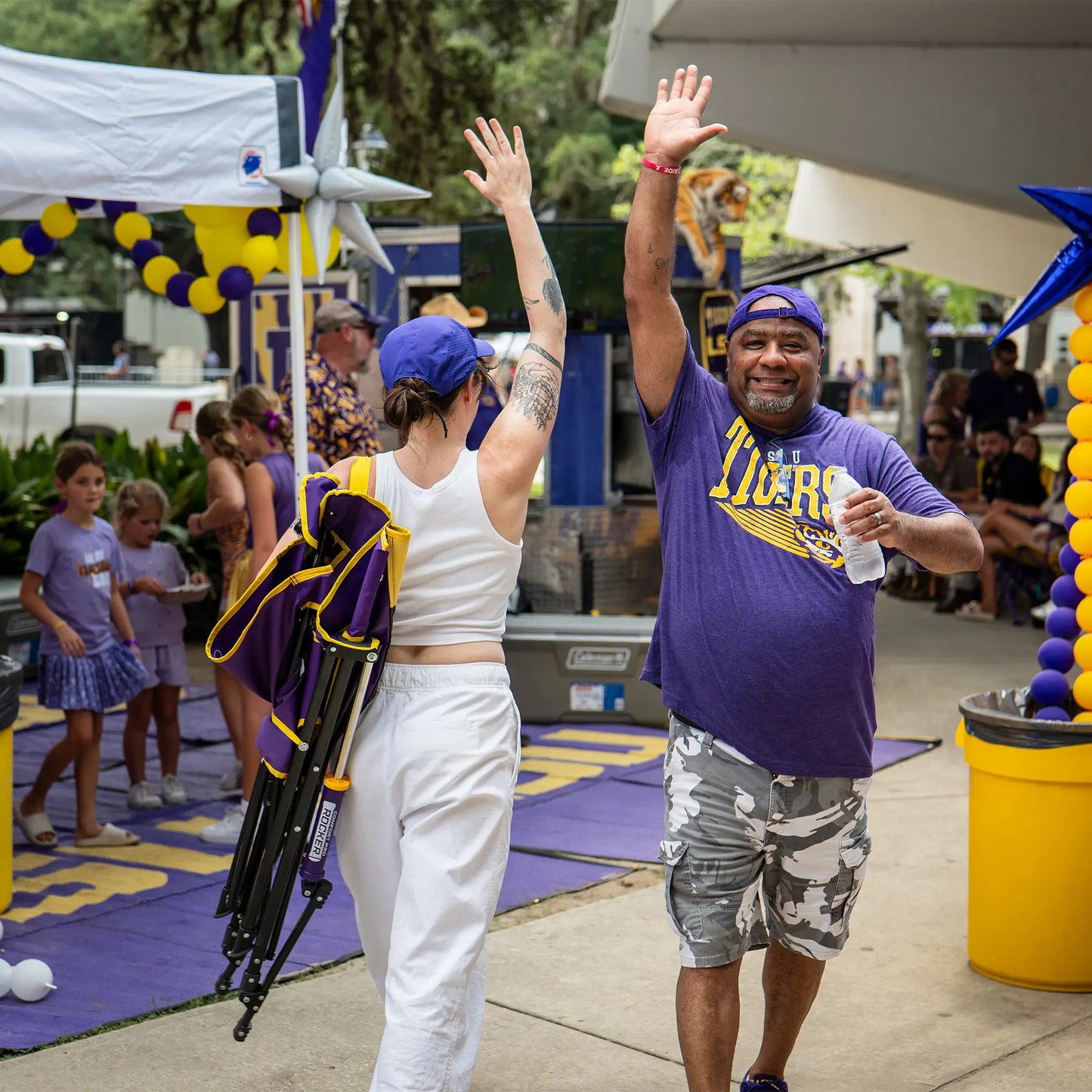 Smooth Motion College Comfort Pro Rocker - LSU Tigers - Choice 880 - Patented Spring-Action Rocking Chair for Camping Detail