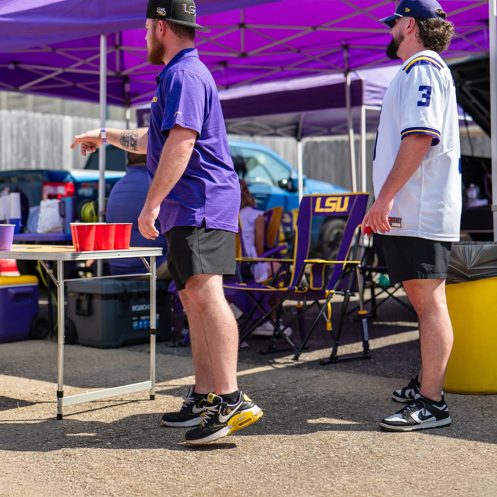 Smooth Motion College Comfort Pro Rocker - LSU Tigers - Choice 880 - Patented Spring-Action Rocking Chair for Camping Detail