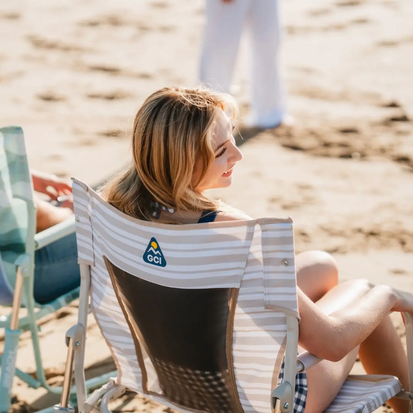 Patented Spring-Action Beach Rocker - Choice 712 - Freestyle Rocker Portable Outdoor Folding Chair Detail